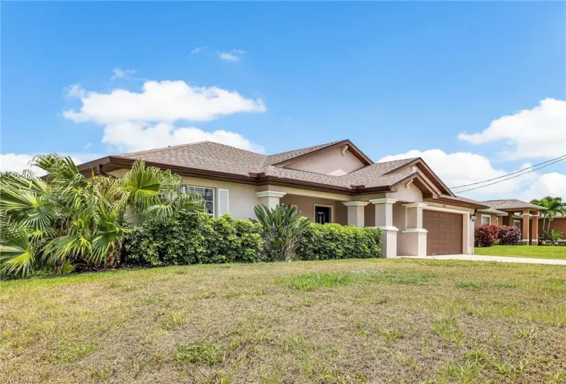 2035 16th PL, CAPE CORAL, Florida 33993, 3 Bedrooms Bedrooms, ,3 BathroomsBathrooms,Residential,For Sale,16th,224043984